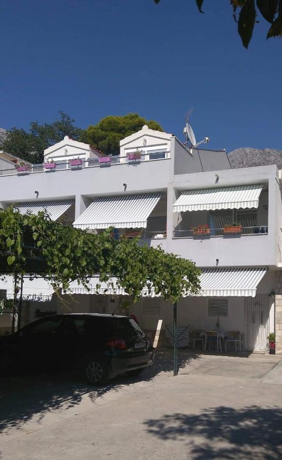 Apartmani Nima Tucepi Exterior photo