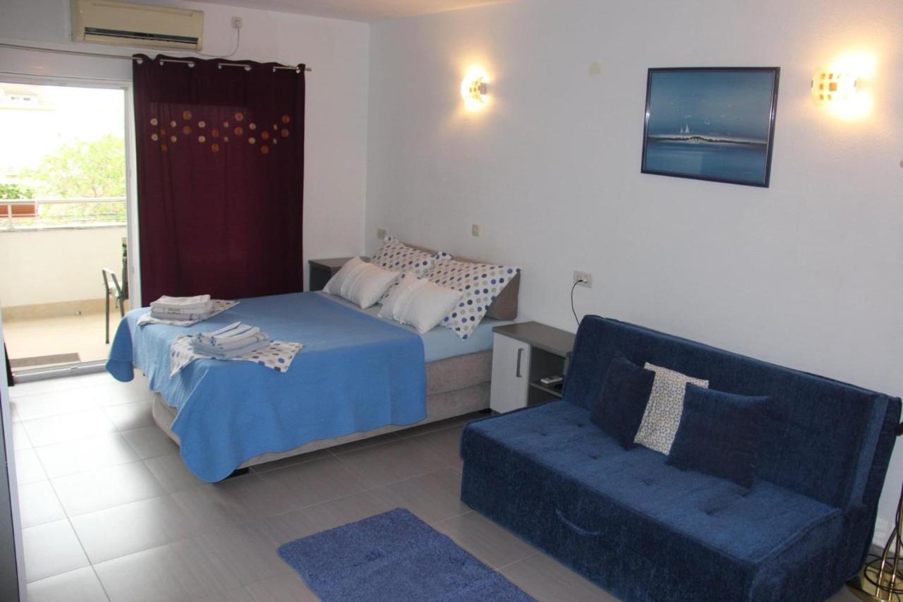 Apartmani Nima Tucepi Exterior photo